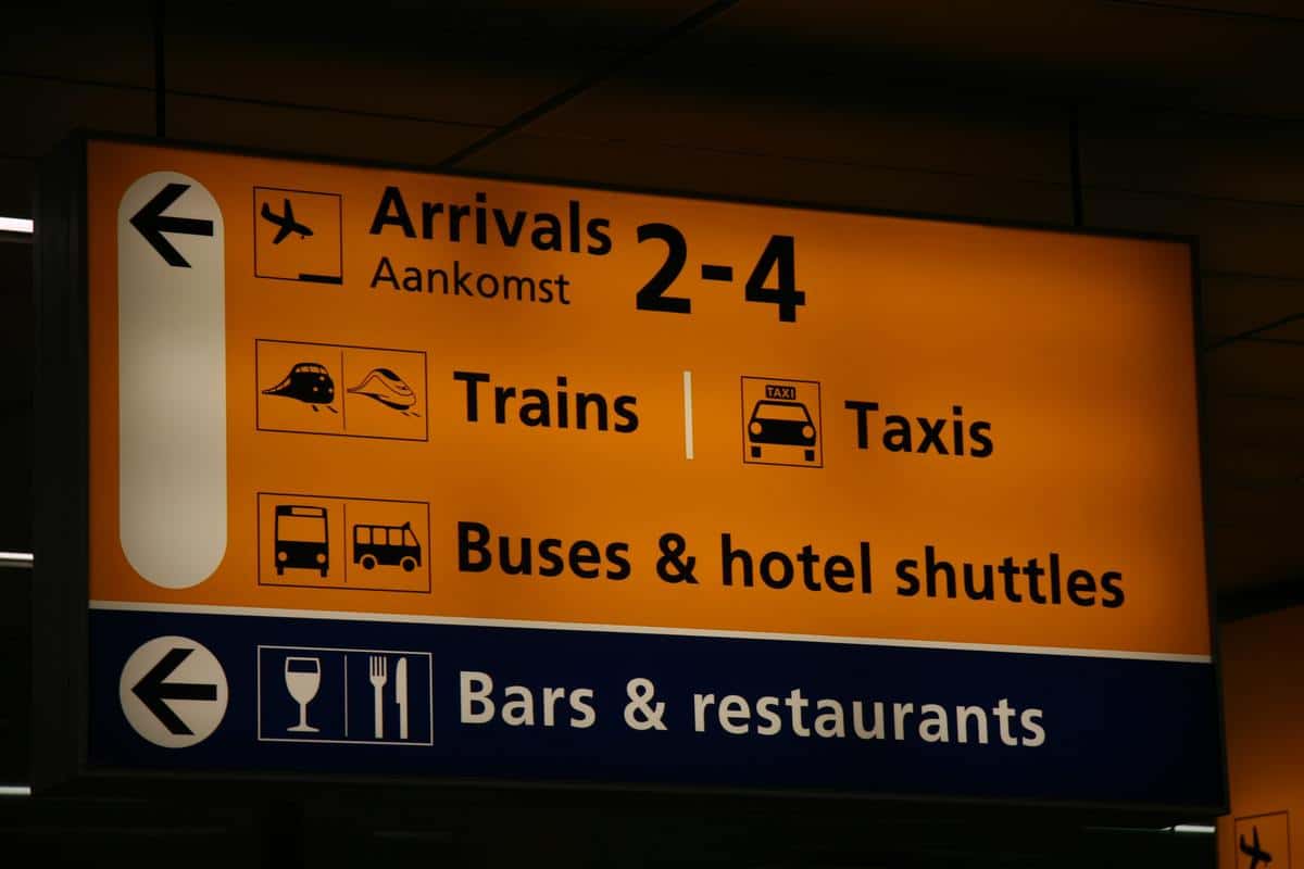 Schiphol Nosun Bord.jpg