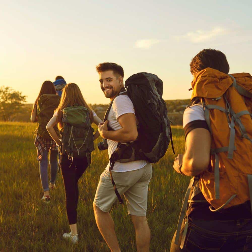 belangrijkste redenen om een single wandelreis te boeken