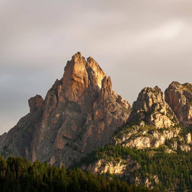 Dolomieten_noSun_trekking